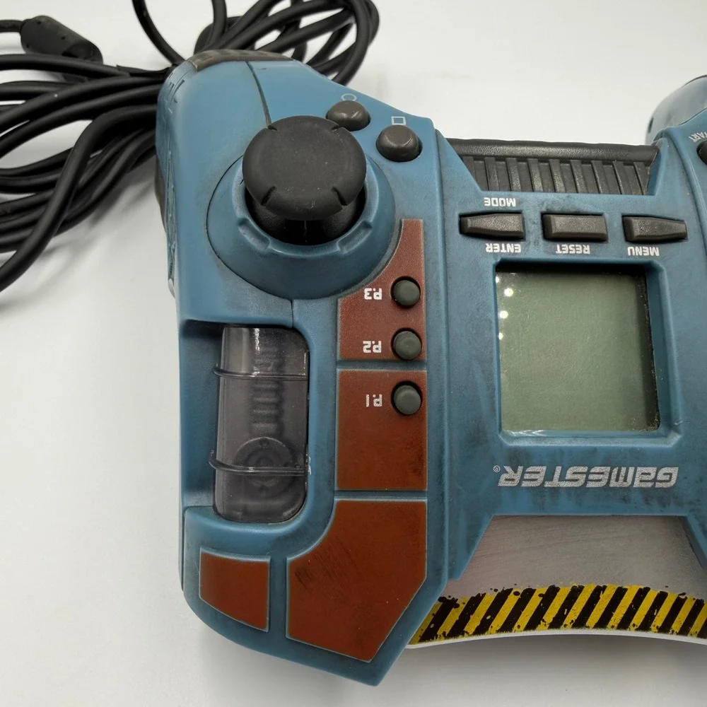 Radica Gamester FPS Master Controller PlayStation 2 PS2 Wired Blue Industrial